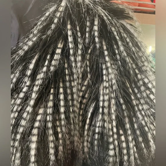 Faux fur jacket - Picture 3 of 5